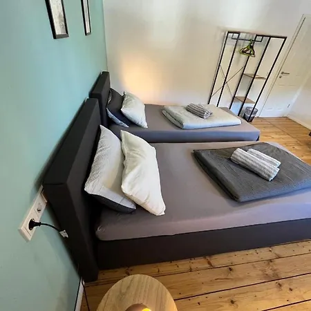 O&w Mit Pool Naehe Nuerburgring, Guest house *