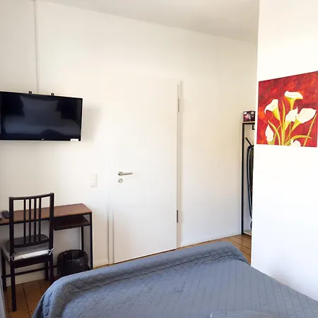 O&w Mit Pool Naehe Nuerburgring, Konukevi