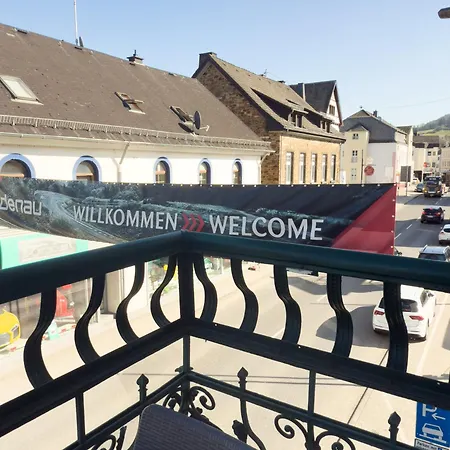 Konukevi O&w Mit Pool Naehe Nuerburgring,