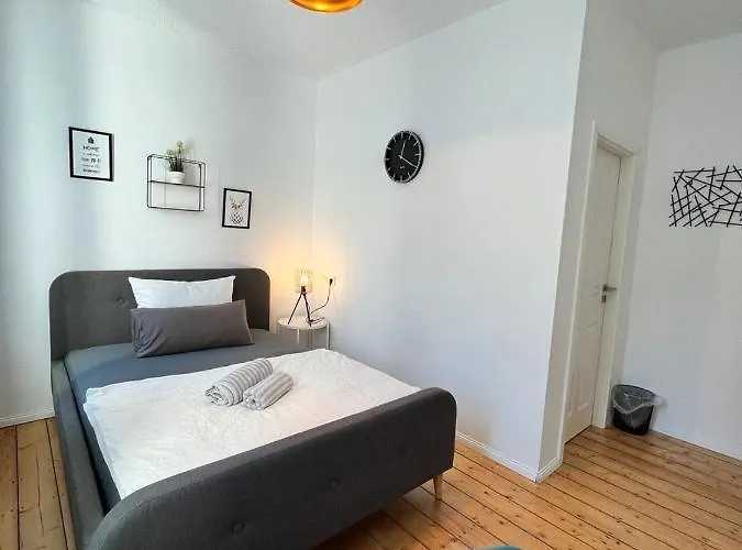 O&w Mit Pool Naehe Nuerburgring, Casa de hóspedes