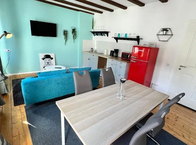 O&w Mit Pool Naehe Nuerburgring, Casa de hóspedes