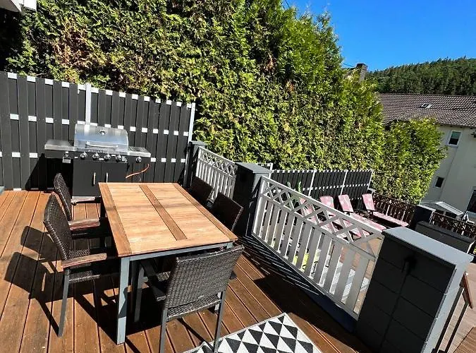 O&w Mit Pool Naehe Nuerburgring, Konukevi