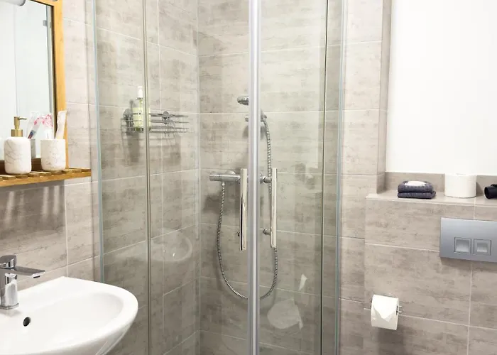 Konukevi O&w Mit Pool Naehe Nuerburgring, *