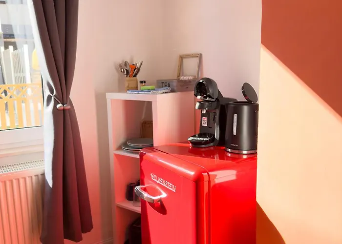 Konukevi O&w Mit Pool Naehe Nuerburgring, *