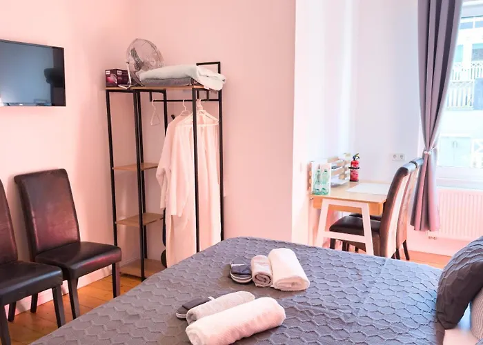 O&w Mit Pool Naehe Nuerburgring,