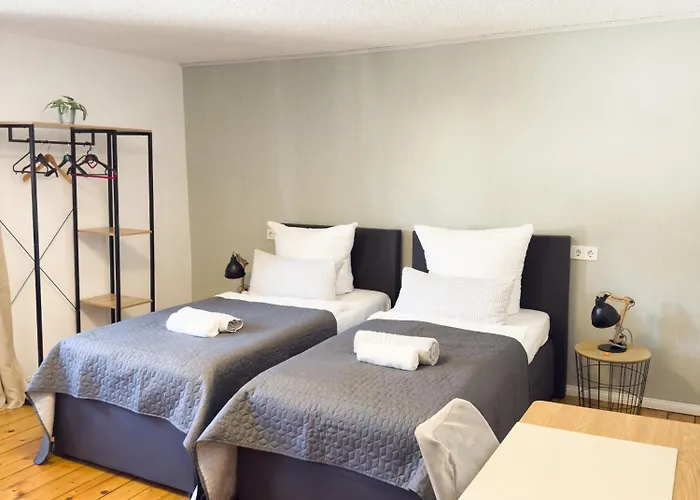 O&w Mit Pool Naehe Nuerburgring, Konukevi *