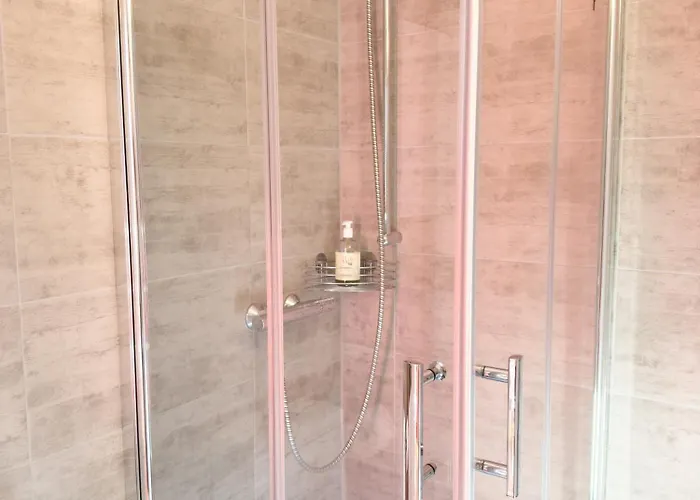 O&w Mit Pool Naehe Nuerburgring, Konukevi Adenau