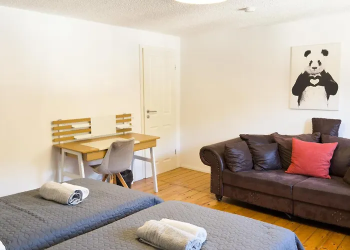 Konukevi O&w Mit Pool Naehe Nuerburgring, *